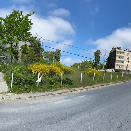 Triplex House Near The Airport Appartement Arnavutkoy Buitenkant foto