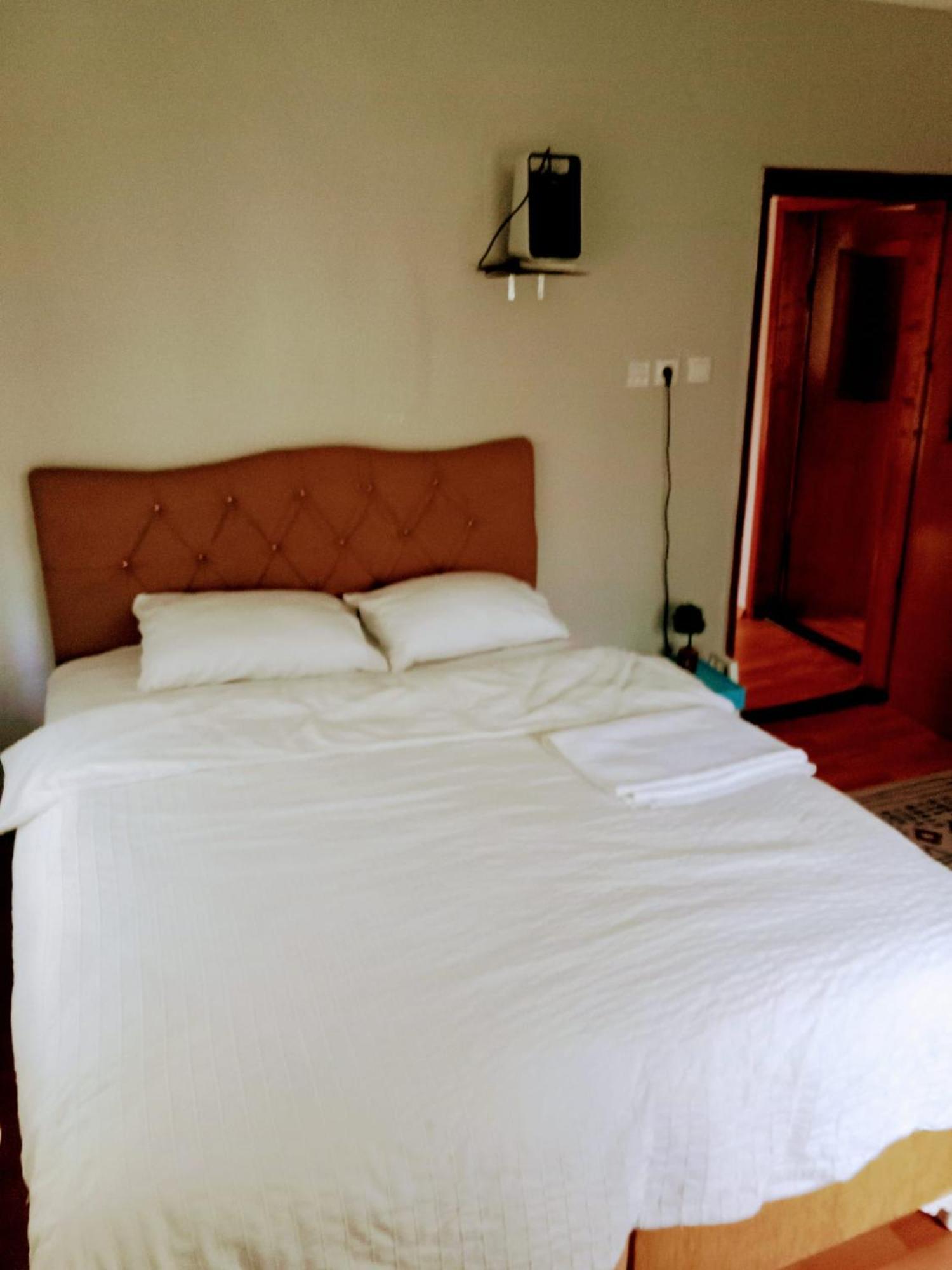 Triplex House Near The Airport Appartement Arnavutkoy Buitenkant foto
